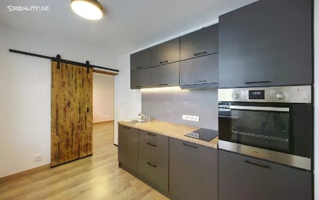 Pronájem bytu 1+1 37 m² Vítězná, Chodov