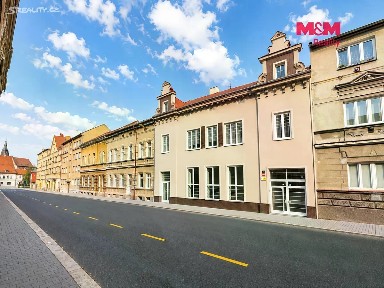 Pronájem skladového prostoru 80 m² Vršovců, Chomutov