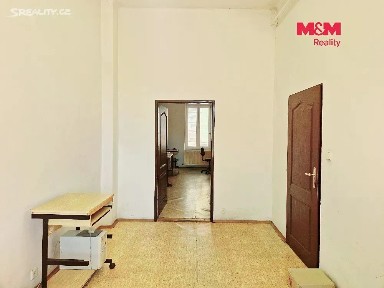Pronájem kanceláře 16 m² Vršovců, Chomutov