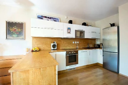 Pronájem bytu 3+kk 80 m² Ke korunce, Praha - Dubeč