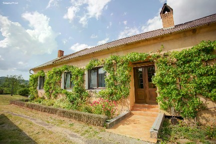 Prodej zemědělské usedlosti 125 m², pozemek 4843 m² Malíkov