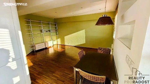 Pronájem bytu 2+kk 57 m² Marie Cibulkové, Praha - Nusle