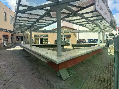 Pronájem obchodního prostoru 100 m² Benešov