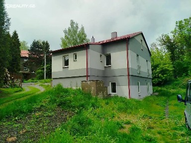 Pronájem rodinného domu 195 m², pozemek 1800 m² Porubská, Orlová - Poruba