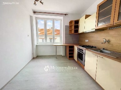 Pronájem bytu 1+1 40 m² Loucká, Znojmo