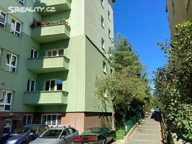 Pronájem bytu 3+1 80 m² Staňkova, Brno - Ponava
