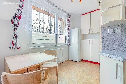 Pronájem bytu 3+1 79 m² Lazecká, Olomouc - Lazce