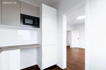 Pronájem bytu 2+1 44 m² Družební, Olomouc - Nové Sady