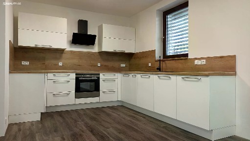 Pronájem rodinného domu 180 m², pozemek 1000 m² Hostěrádky-Rešov