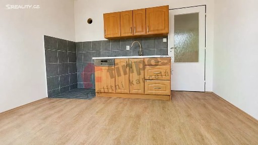 Pronájem bytu 1+1 42 m² Komorní Lhotka