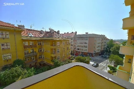 Tolstého, Praha - Vršovice