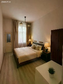 Pronájem bytu 2+kk 52 m² Lužická, Praha - Vinohrady
