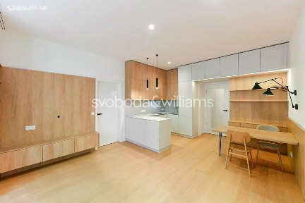 Pronájem bytu 3+kk 87 m² Na výtoni, Praha - Nové Město