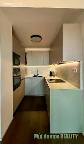 Pronájem bytu 2+kk 48 m² U Lihovaru, Praha - Smíchov