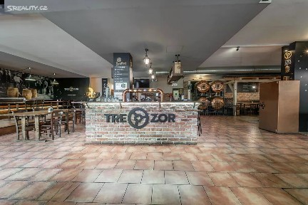 Pronájem restaurace 610 m² Branická, Praha - Braník