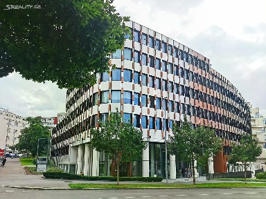 Pronájem kanceláře 60 m² Lomnického, Praha - Nusle