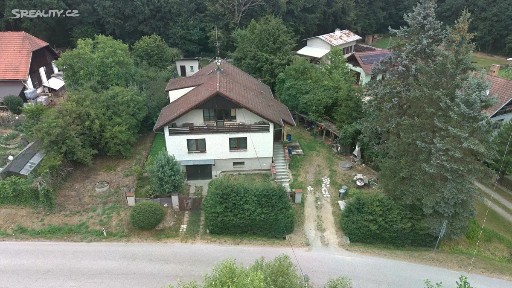 Prodej rodinného domu 160 m², pozemek 973 m² Nové Hrady - Byňov