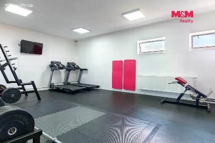 Prodej obchodního prostoru 340 m²