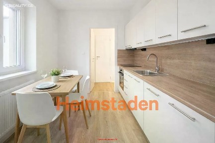 Pronájem bytu 2+1 58 m² Československé armády, Frýdek-Místek - Místek