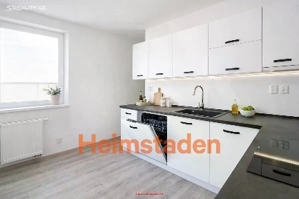 Pronájem bytu 2+1 53 m² Nálepkova, Ostrava - Poruba