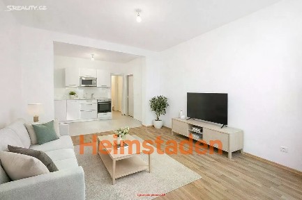 Pronájem bytu 1+kk 28 m² U Stromovky, Havířov - Město