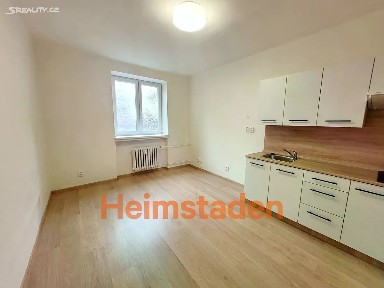 Pronájem bytu 1+kk 22 m² Vardasova, Havířov - Město