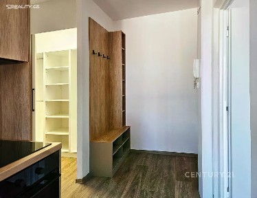 Pronájem bytu 3+1 70 m² 2. května, Zlín