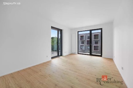 Pronájem bytu 2+kk 47 m² Pod Kavkami, Brno - Maloměřice