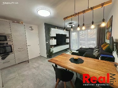Pronájem bytu 3+kk 68 m² U Kasáren, Pohořelice