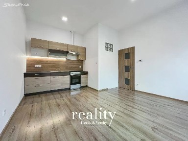 Pronájem bytu 2+kk 38 m² Na Rejdišti, Znojmo