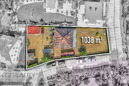 Prodej rodinného domu 164 m², pozemek 1038 m²