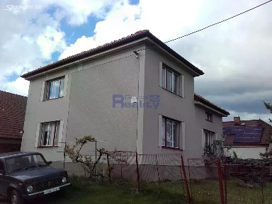 Pronájem rodinného domu 160 m², pozemek 391 m² Dobřenice