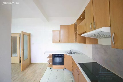 Pronájem bytu 3+kk 65 m² náměstí Míru, Zruč nad Sázavou