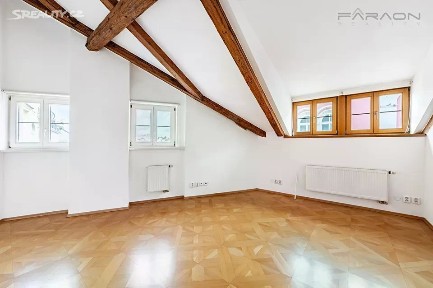 Pronájem kanceláře 221 m² Truhlářská, Praha - Nové Město