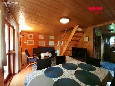 Prodej chaty 60 m², pozemek 330 m² Valašské Klobouky