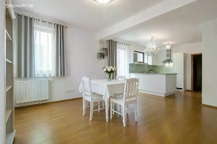 Hluboká nad Vltavou, České Budějovice, Masarykova