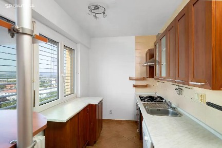 Pronájem bytu 3+1 61 m² Nádražní, Ostrava - Moravská Ostrava