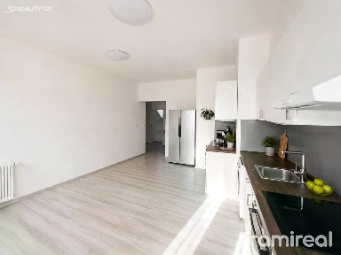 Pronájem bytu 3+kk 106 m² Gorkého, Brno - Veveří
