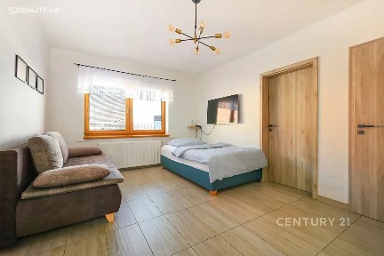 Pronájem bytu 2+1 39 m² Dubňanská, Milotice