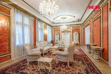 Prodej rodinného domu 621 m², pozemek 3599 m²