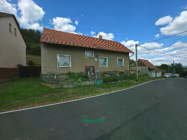 Prodej rodinného domu 91 m², pozemek 360 m²