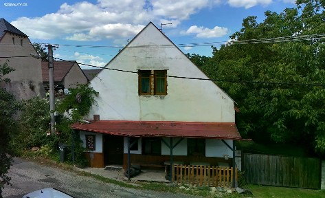 Prodej rodinného domu 329 m², pozemek 502 m²