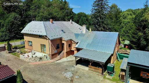 Prodej rodinného domu 157 m², pozemek 1345 m²