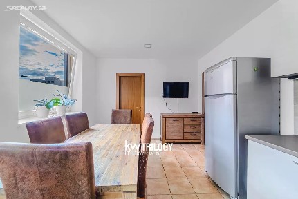 Pronájem bytu 3+kk 70 m² O. Peška, Kladno