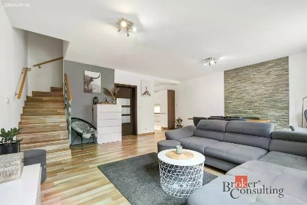 Prodej rodinného domu 107 m², pozemek 172 m² Opata Matěje, Chýně