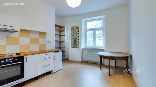 Pronájem bytu 2+kk 39 m² Horní, Praha - Nusle
