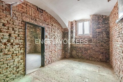 Pronájem skladového prostoru 115 m²