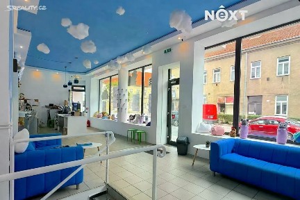 Pronájem obchodního prostoru 89 m²