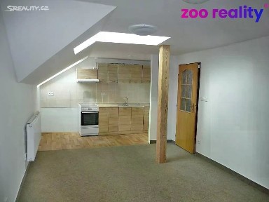 Pronájem bytu 4+kk 93 m² Křemže - Chlum