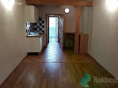 Pronájem bytu 1+kk 32 m² Skuherského, České Budějovice - České Budějovice 3